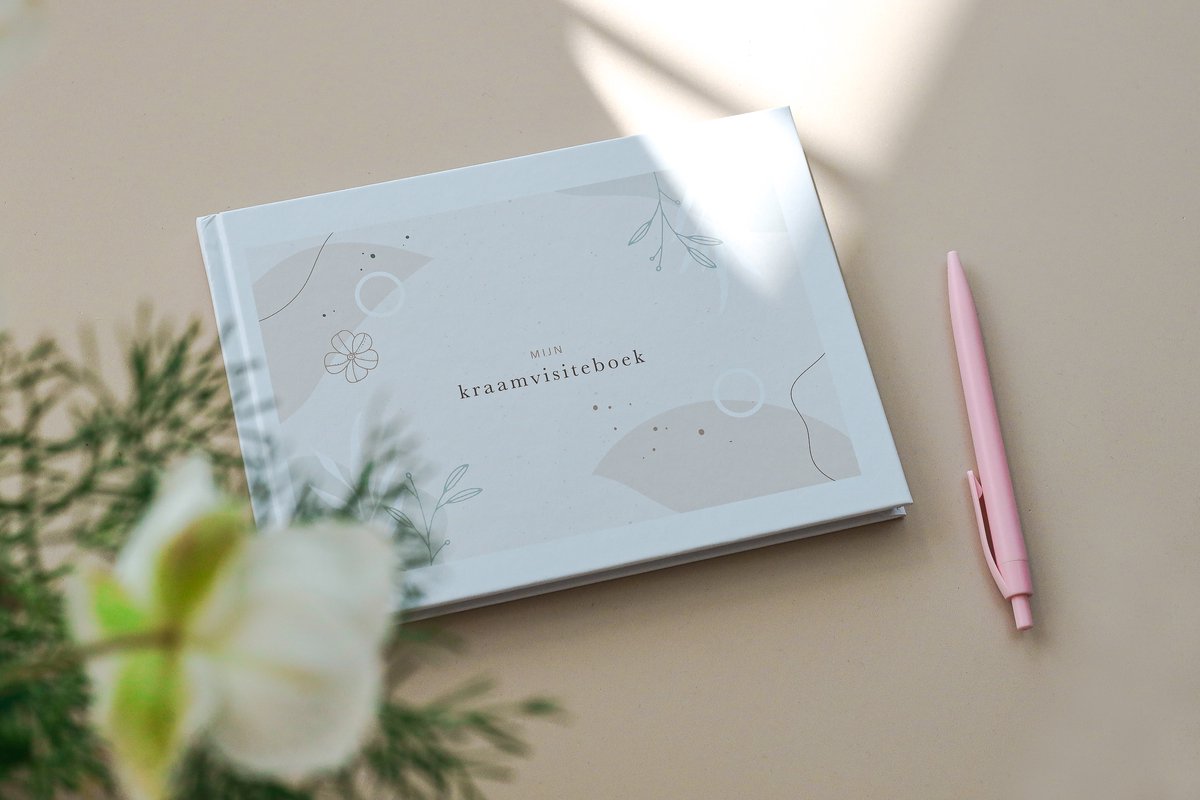 Mijn kraamvisiteboek - Invulboek voor kraamvisite - Kraambezoekboek A5 - Geschikt voor 74 gasten