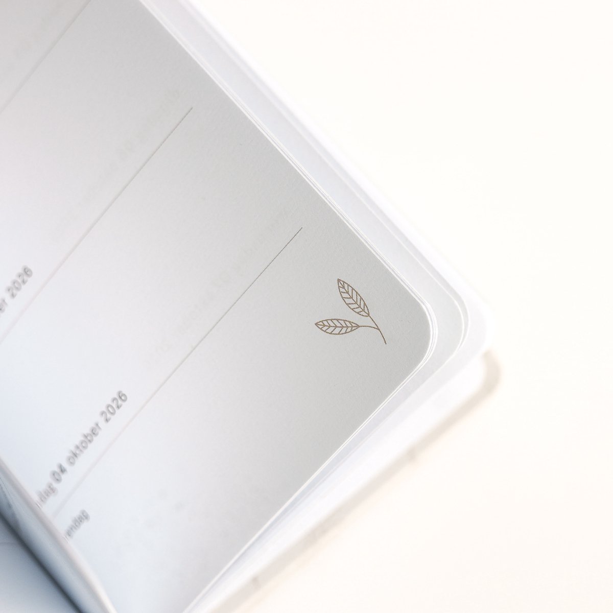 Agenda 2026 - A6 Jaaragenda - Zakagenda - 1 week op 2 pagina's - hardcover